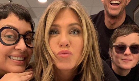 Jennifer Aniston renunţă la prietenii ei care refuză să se vaccineze